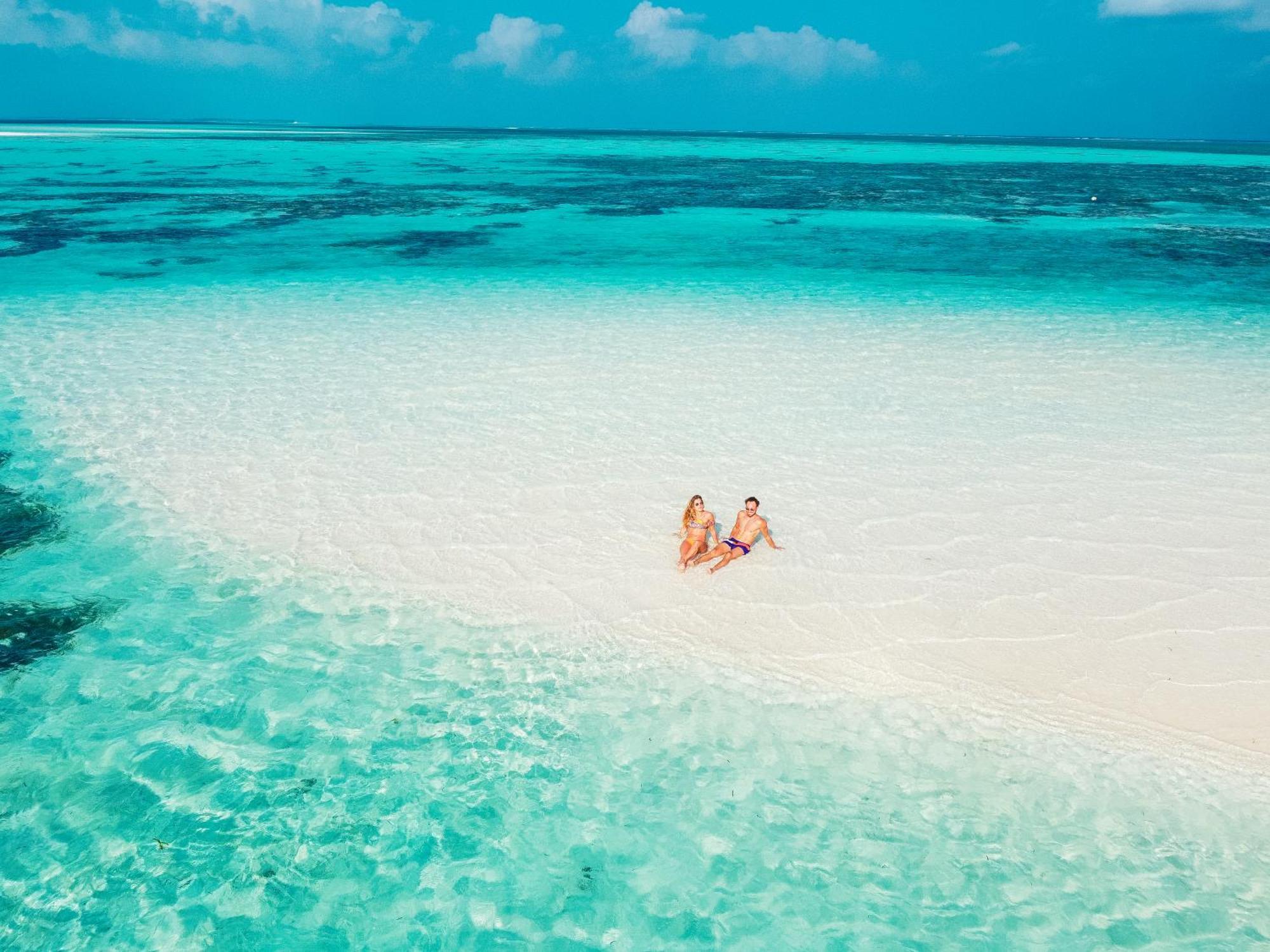 You & Me Maldives Muravandhoo Екстериор снимка